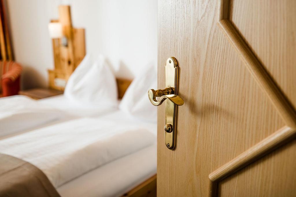 מריה אלם אם שטיינרנן מיר Hotel Langeck מראה חיצוני תמונה